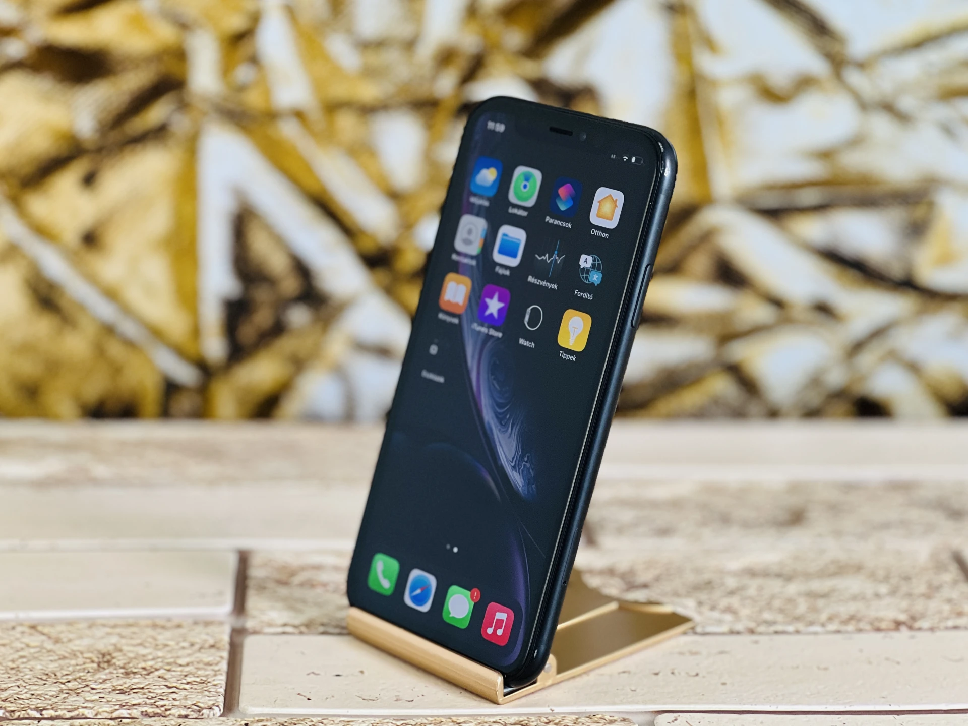 Eladó iPhone XR 64 GB Black szép állapotú - 12 HÓ GARANCIA