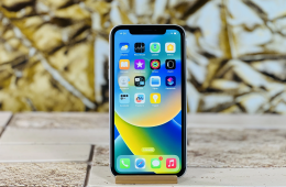 Eladó iPhone XR 64 GB White szép állapotú - 12 HÓ GARANCIA