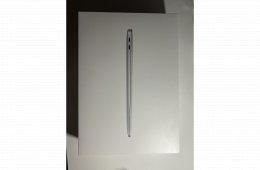 MacBook Air 13 (2020) 256GB , 8GB