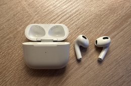 AirPods 3