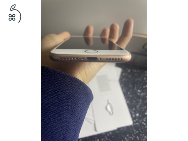 Eladó megkímélt állapotban levő iPhone 8 