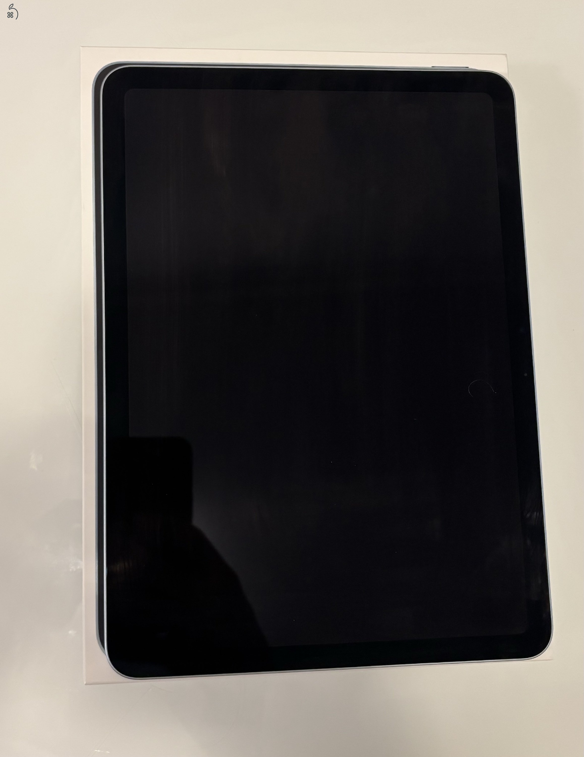 Eladó iPad Air 6 11” (M2) kék 128Gb