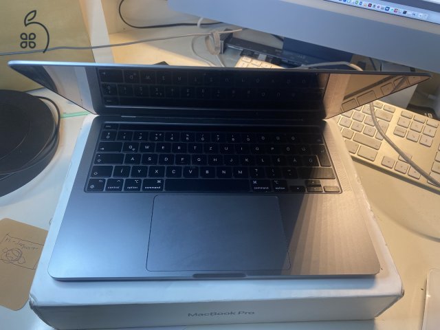 MacBook Pro 13-inch, M1, 2020