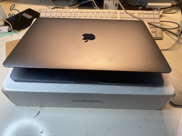 MacBook Pro 13-inch, M1, 2020