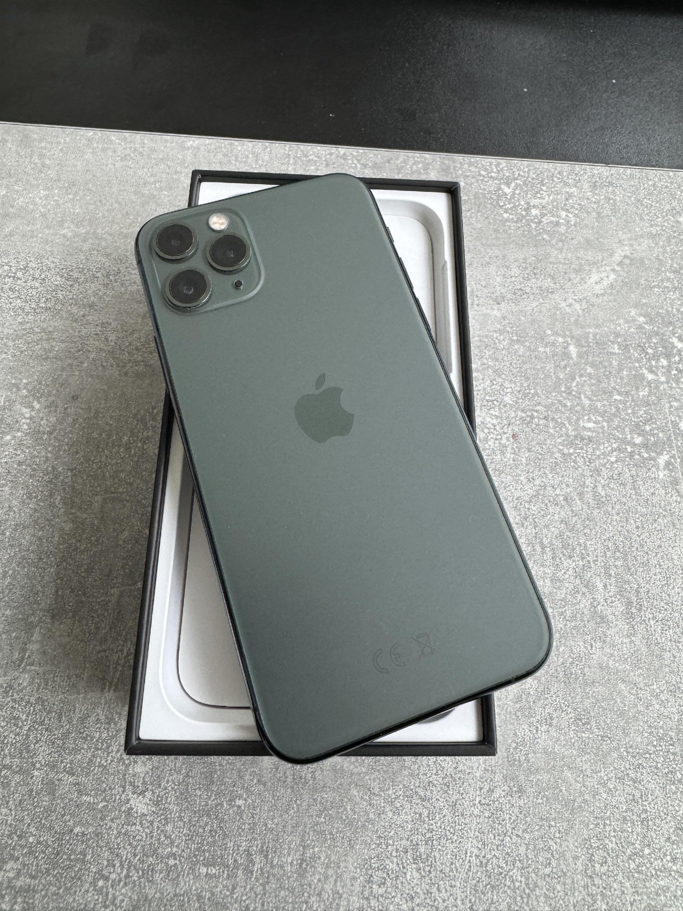 Iphone 11Pro, 64gb, midnight green, új akksi