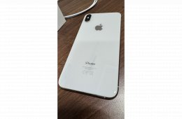 iPhone XS Max 64GB ezüst, kártyafüggetlen