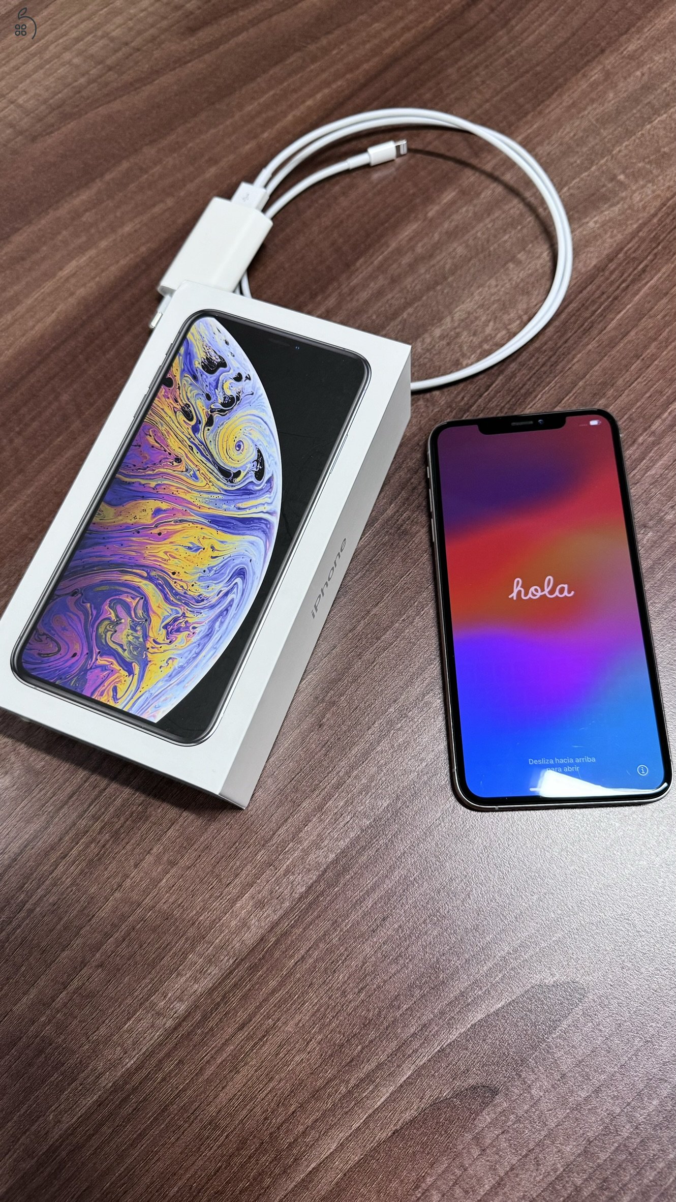 iPhone XS Max 64GB ezüst, kártyafüggetlen