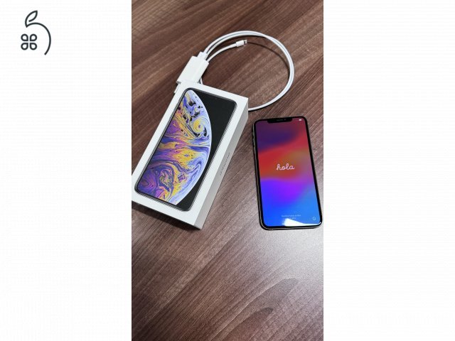 iPhone XS Max 64GB ezüst, kártyafüggetlen