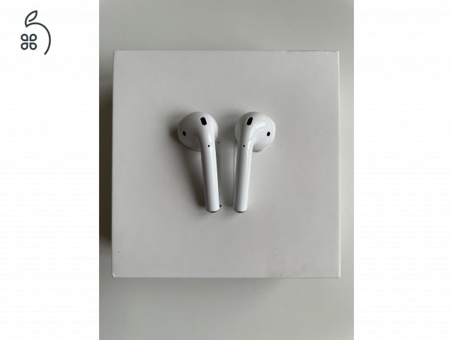 AirPods Lightning töltőtokkal (2. generáció)