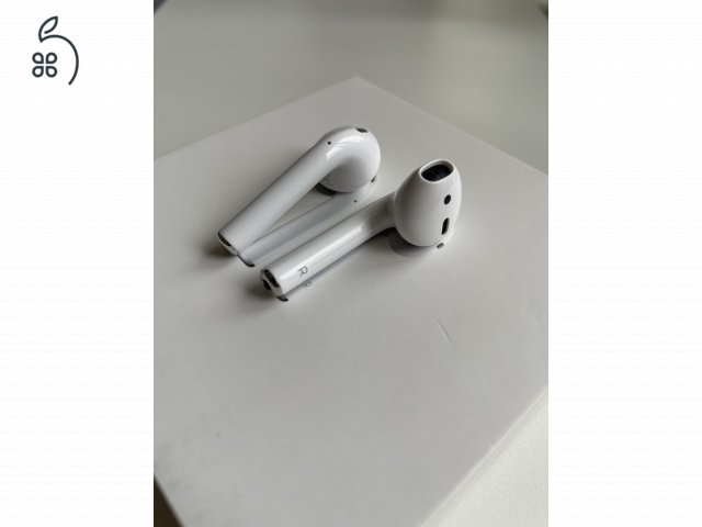 AirPods Lightning töltőtokkal (2. generáció)