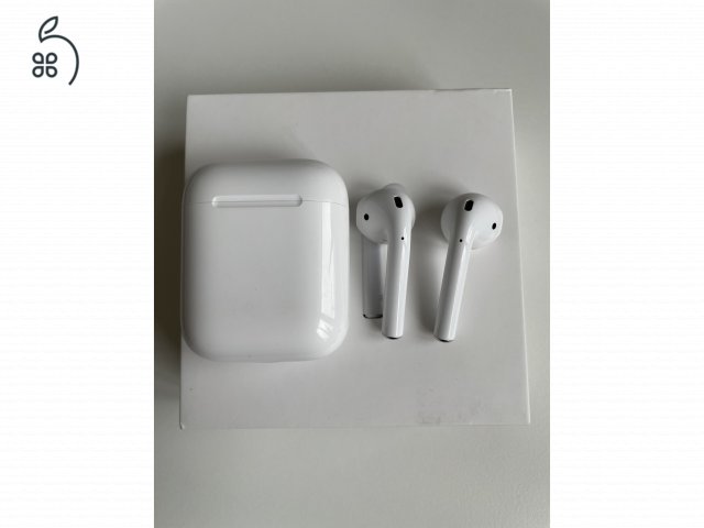 AirPods Lightning töltőtokkal (2. generáció)