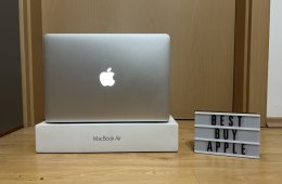 2017 MacBook Air 13 / i5 1.8 GHz / 8GB / 128GB SSD / Korrekt Áron Eladó ! ! !