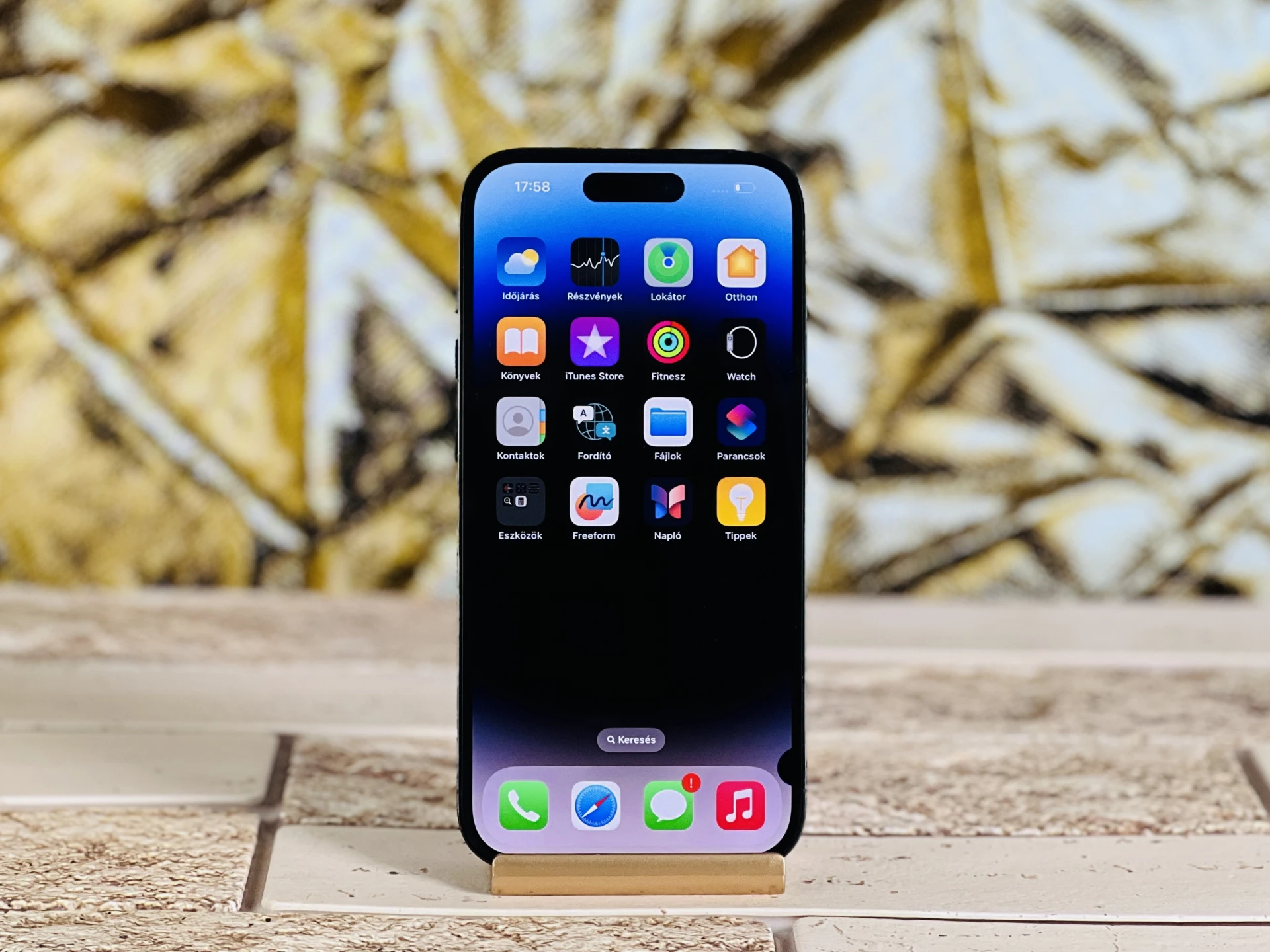 Eladó iPhone 14 Pro 128 GB Space Black szép állapotú - 12 HÓ GARANCIA