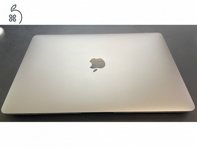 MacBook Air 13