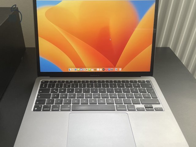 MacBook Air 13