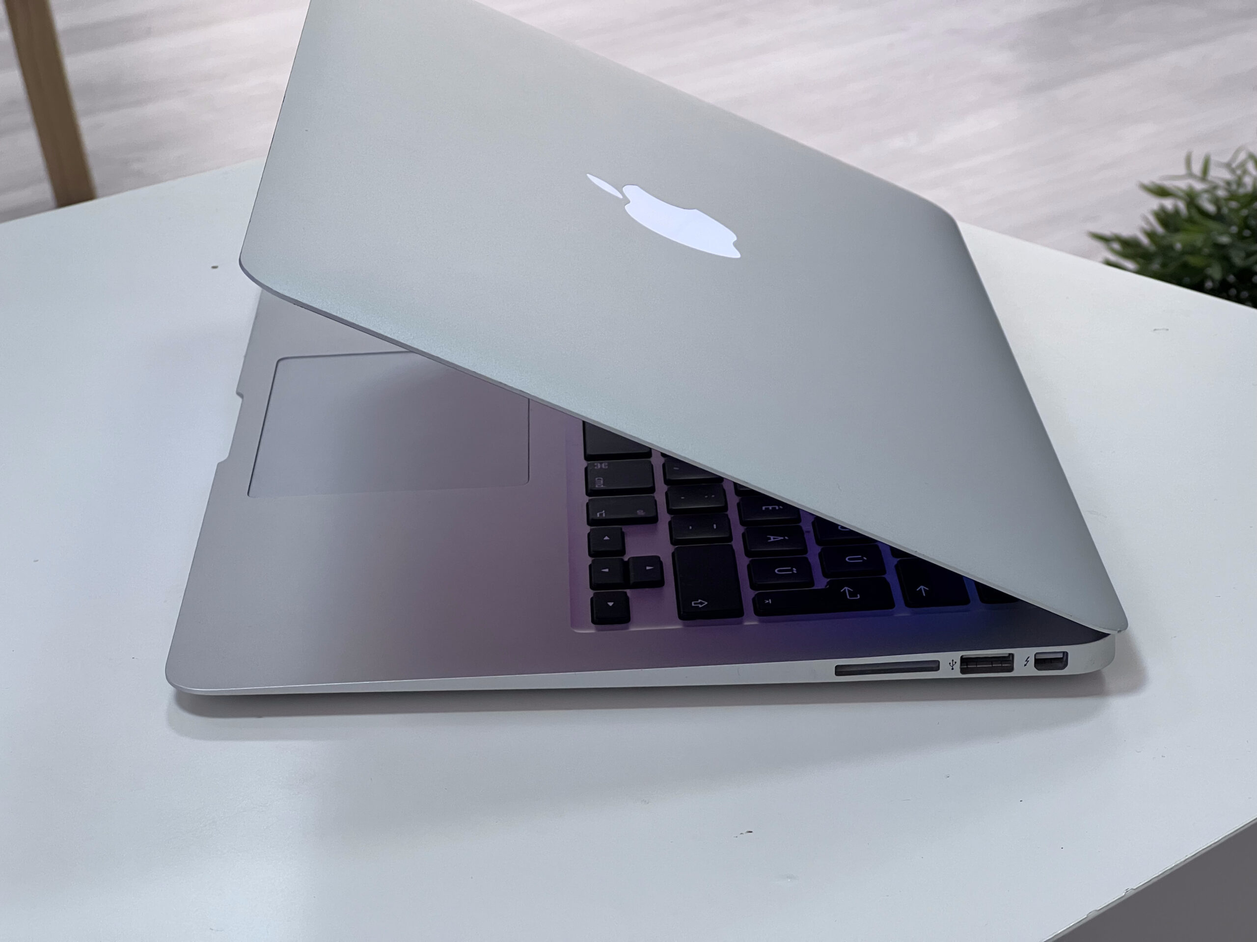 MacBook Air 2017 13 128GB 1 ÉV Garanciával Számlával