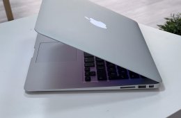 MacBook Air 2017 13 128GB 1 ÉV Garanciával Számlával