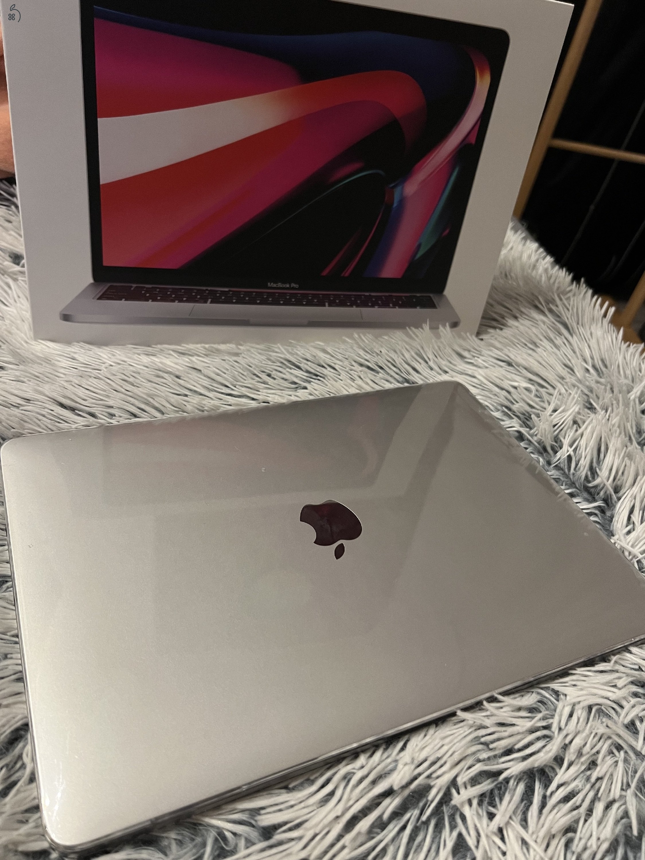 13 hüvelykes MacBook Pro