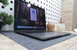 Apple Retina Macbook Pro 13 M1 - 2020 - Használt, karcmentes