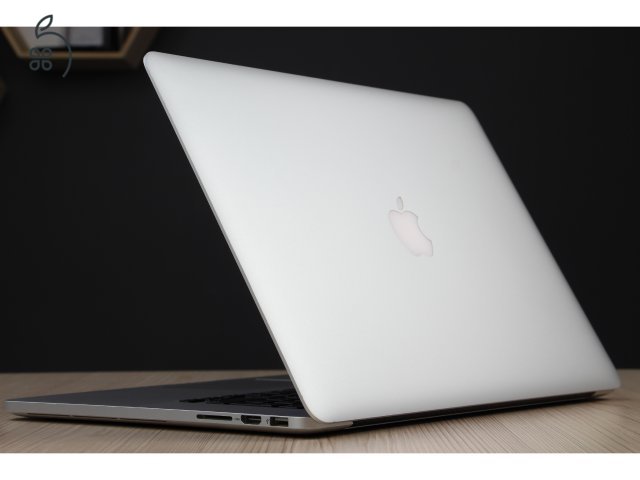 Apple Macbook Pro 15