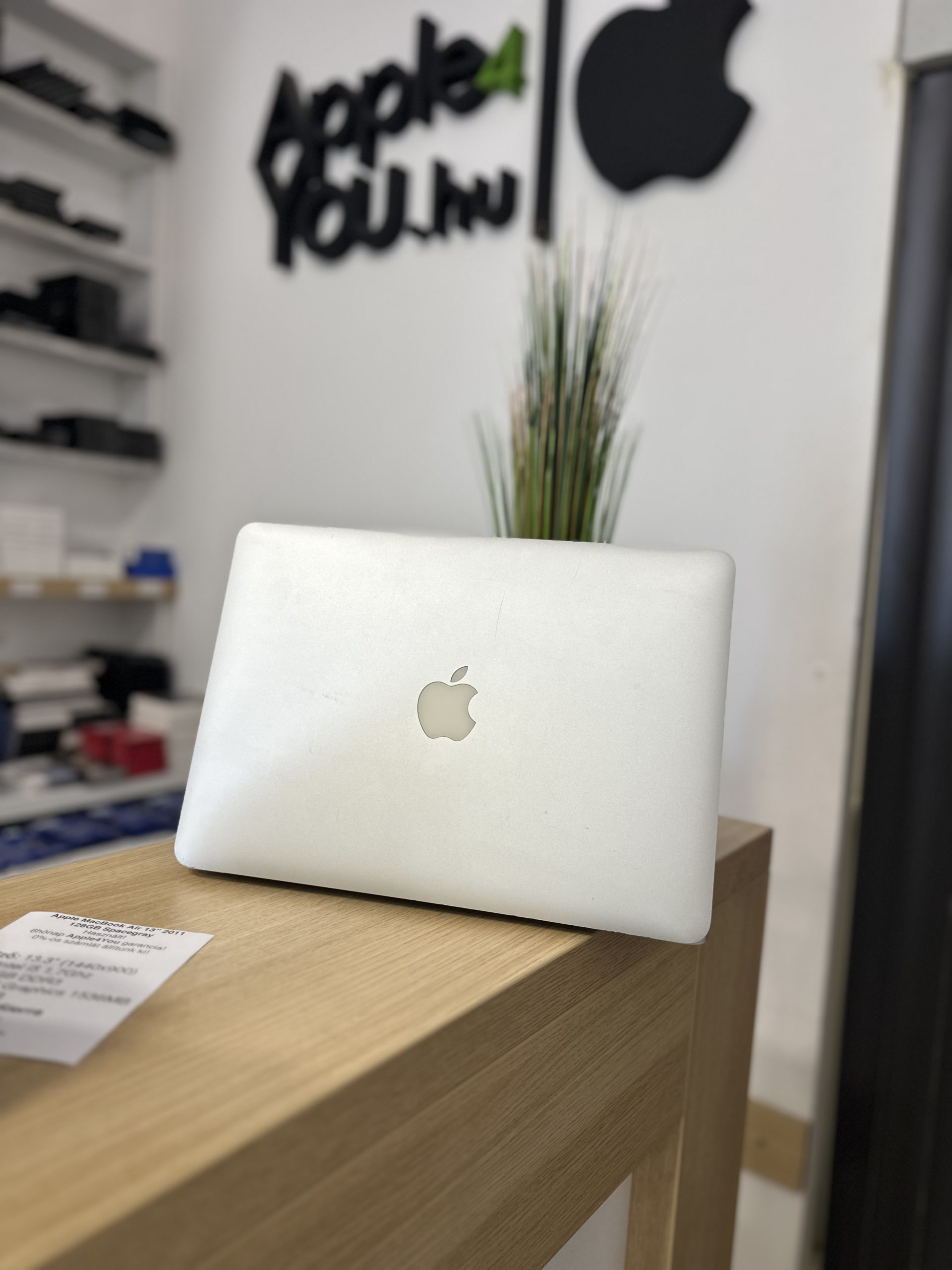 Apple MacBook Air  13″ 2011 (A1396) Silver Használt