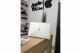 Apple MacBook Air  13″ 2011 (A1396) Silver Használt