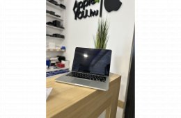 Apple MacBook Pro 13″ 2013 vége (A1502) Silver Használt