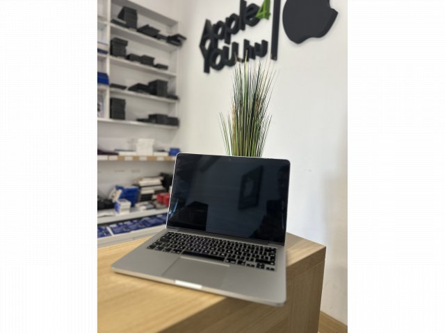 Apple MacBook Pro 13″ 2014 közepe (A1502) Silver Használt