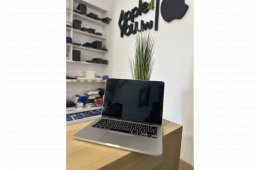 Apple MacBook Pro 13″ 2014 közepe (A1502) Silver Használt