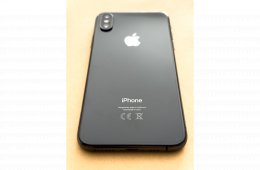 iPhone XS | 64GB | Space Gray