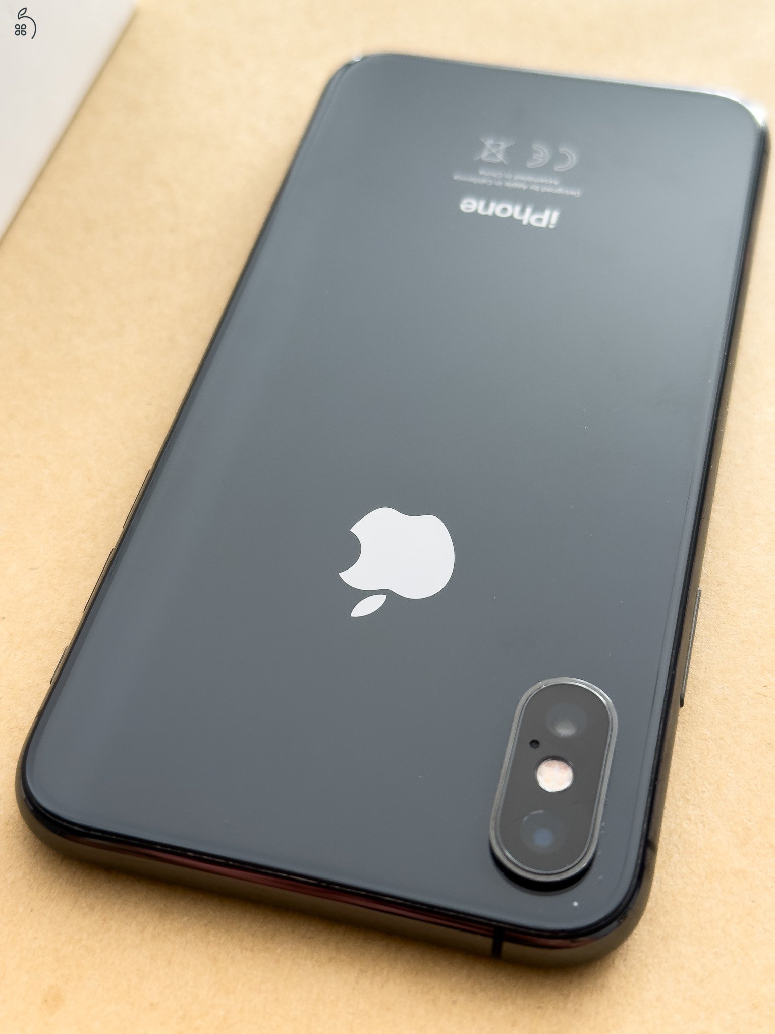 iPhone XS | 64GB | Space Gray