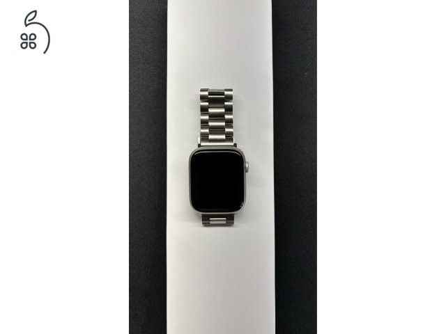 Eladó Apple Watch Series 7