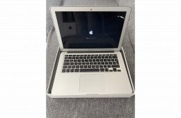 Macbook Air 13” 2017 magyar bill.