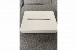 Macbook Air 13” 2017 magyar bill.