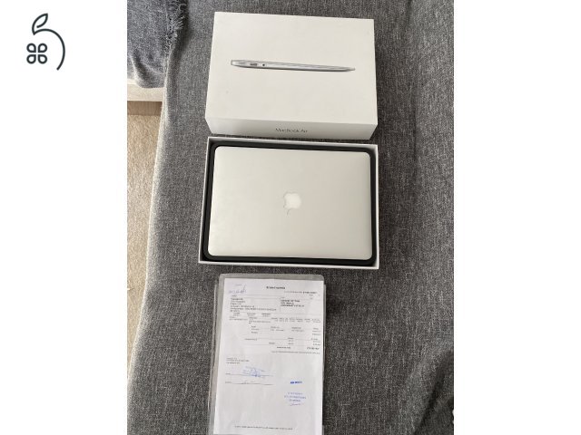 Macbook Air 13” 2017 magyar bill.