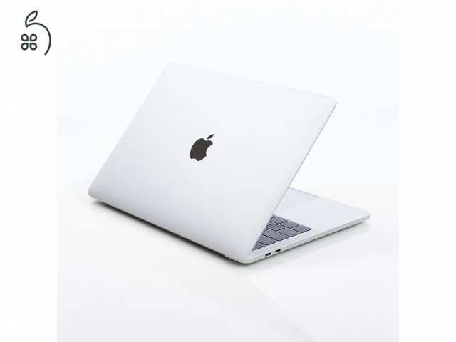 MacSzerez.com - 2018 MacBook Pro 13 CTO / i7 / 16GB / 256GB / Magyar bill. / Ezüst szín