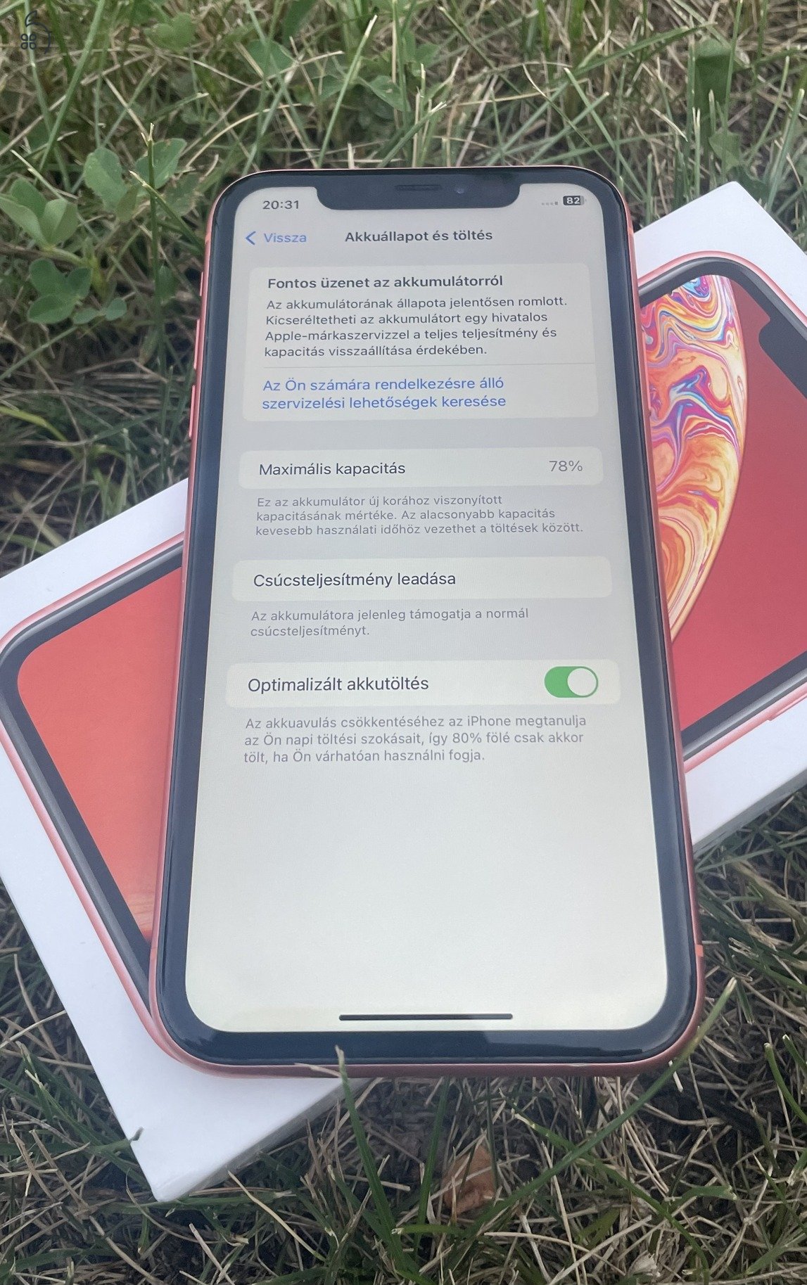 iPhone XR 64GB kártyafüggetlen, szép állapotban - korall színű