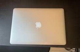 MacBook Pro 13-inch, i7, 16GB RAM, 1Tb SSD