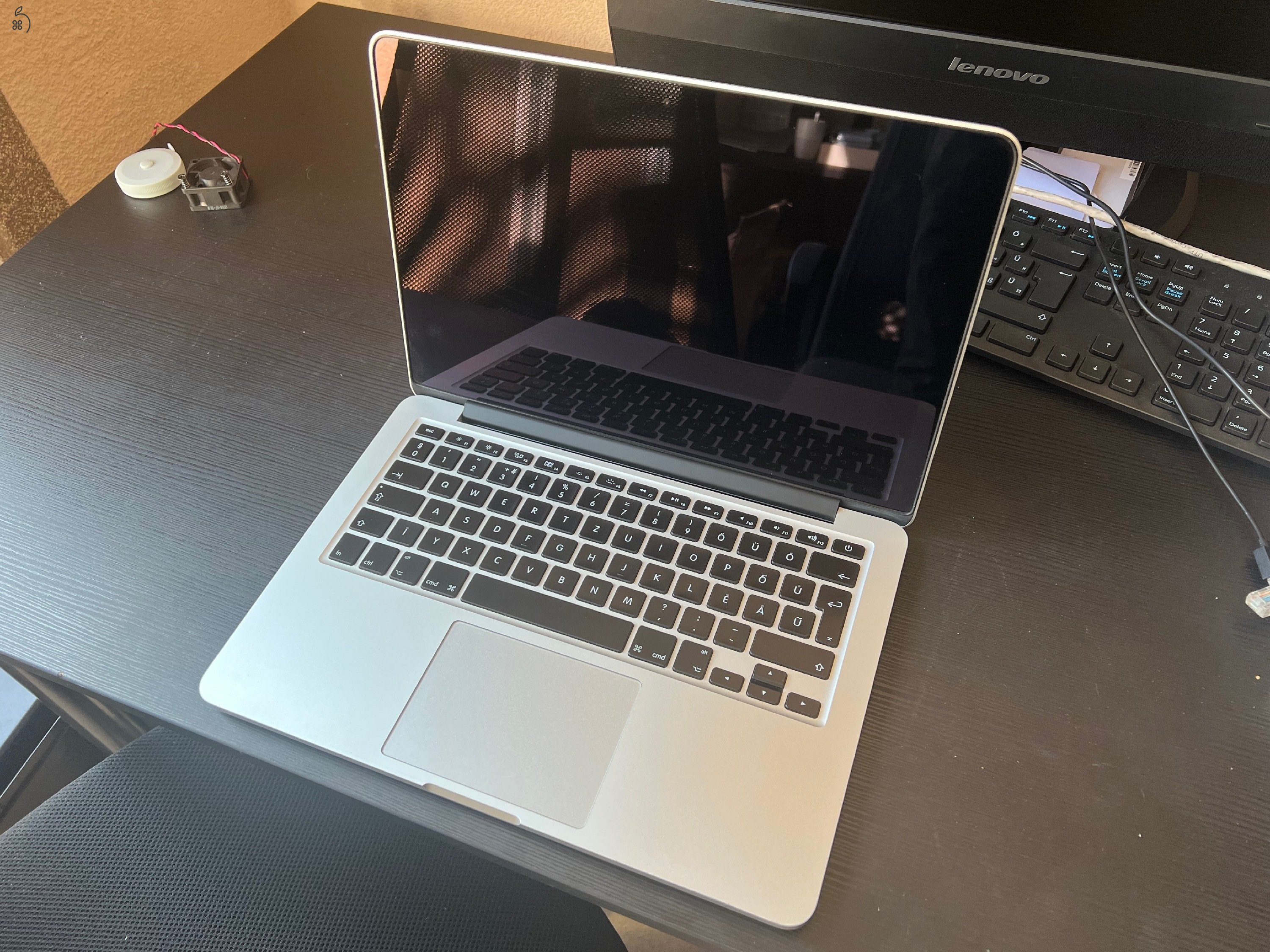 MacBook Pro 13-inch, i7, 16GB RAM, 1Tb SSD