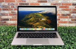 Eladó Apple Macbook PRO 2019 13