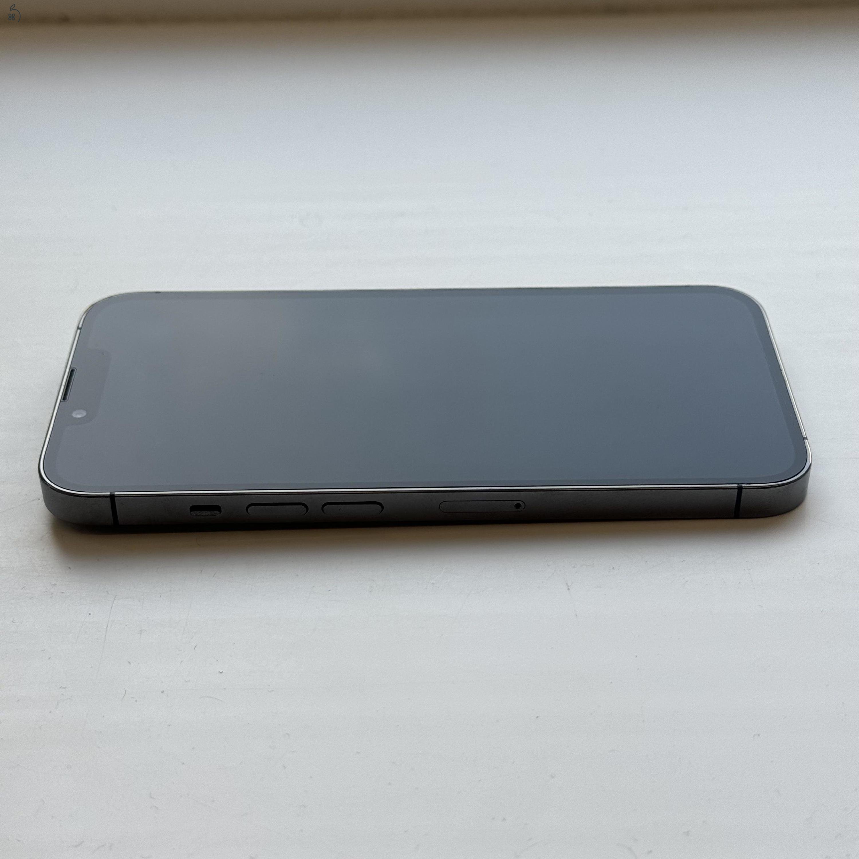 HIBÁTLAN iPhone 13 Pro 256GB Graphite - Kártyfüggetlen, 1 ÉV GARANCIA