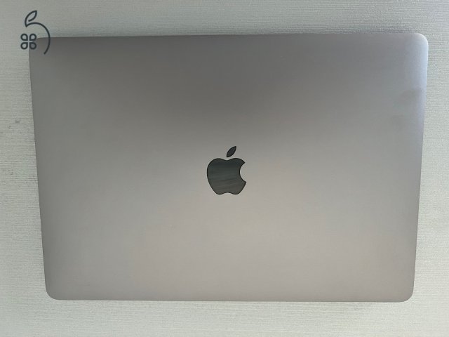 Eladó használt MacBook Pro