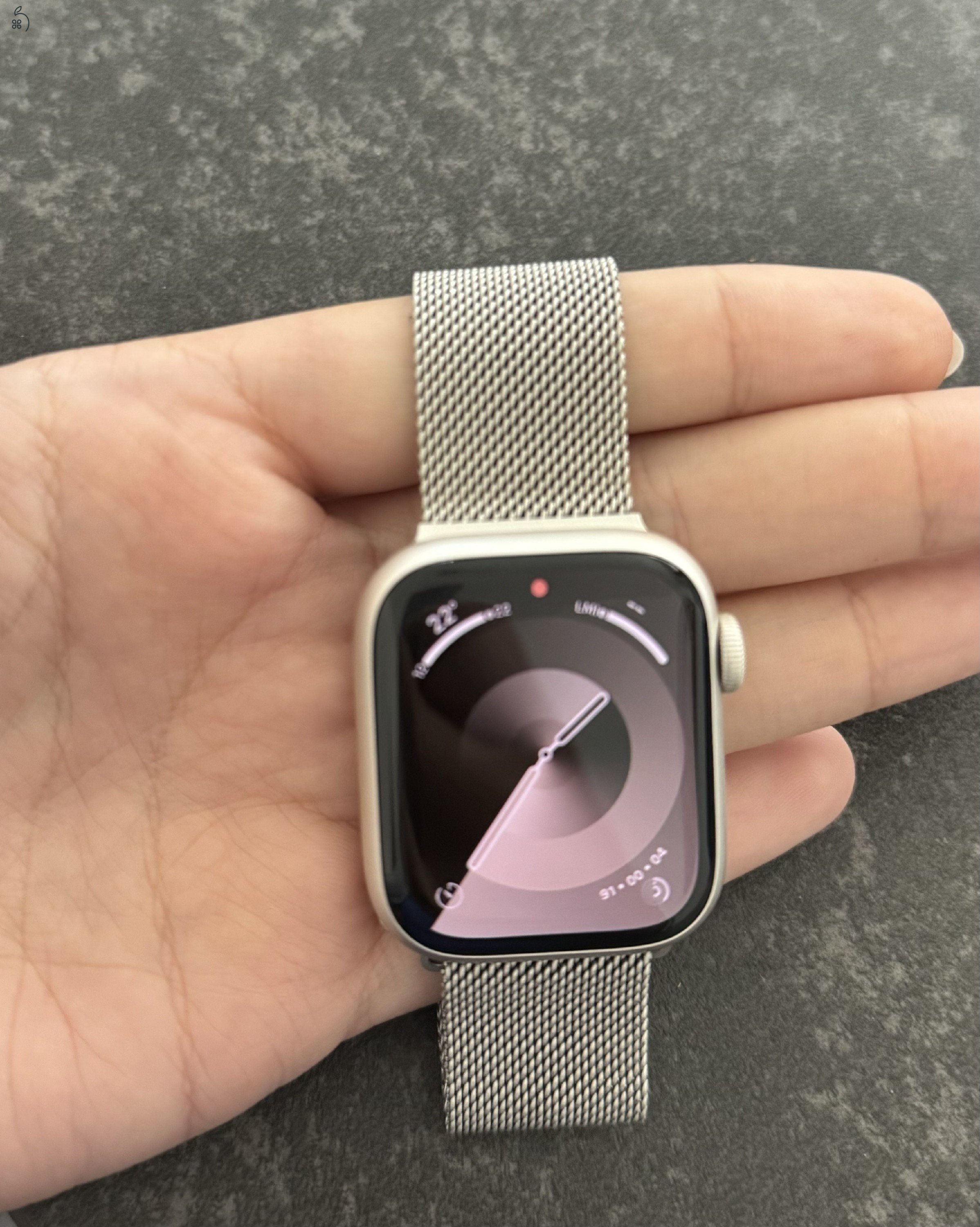 Apple Watch S8 GPS 41mm, alumínium, csillagfény