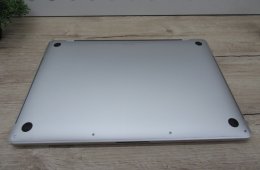 Apple Retina Macbook pro 15 - 2017 - Használt, újszerű