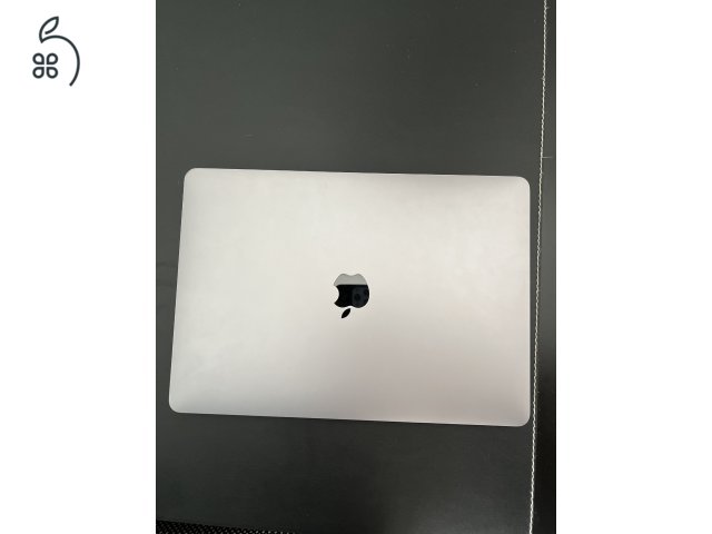 MacBook Air (2020) 13” i5 8GB 256 SSD