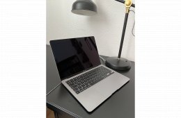 MacBook Air (2020) 13” i5 8GB 256 SSD