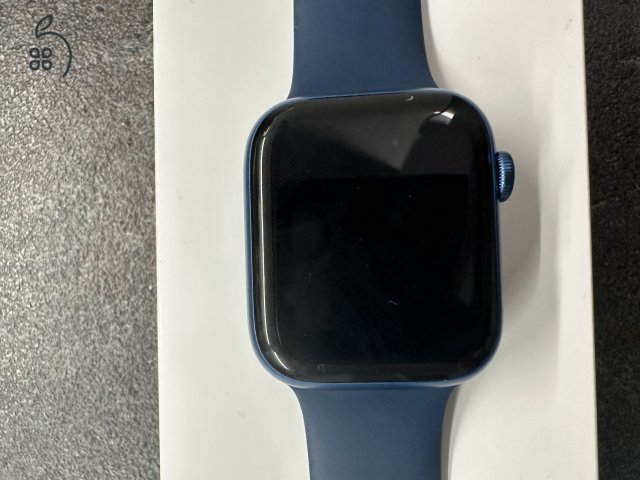 Eladó Apple Watch Series7