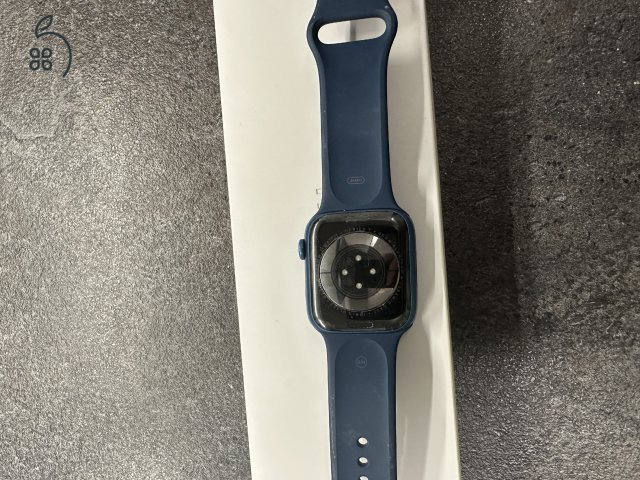 Eladó Apple Watch Series7