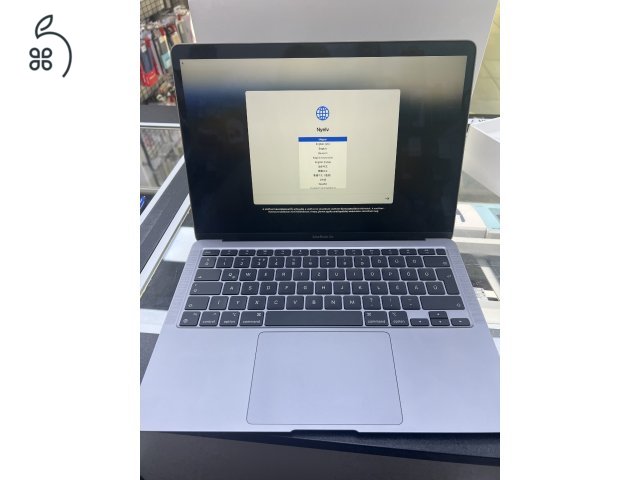 Apple MacBook Air 13 2020 M1 chip