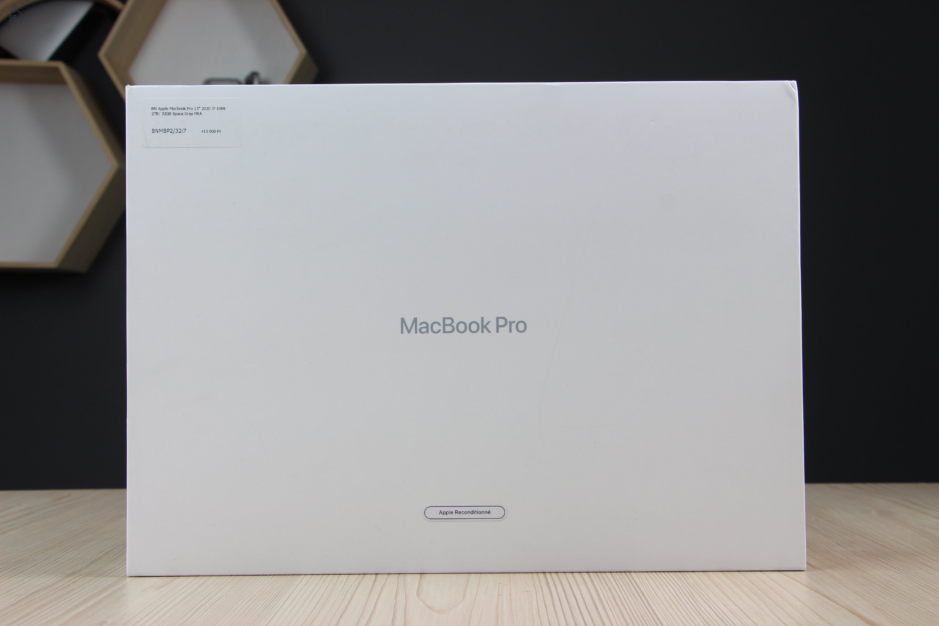 BN Apple Macbook Pro 13